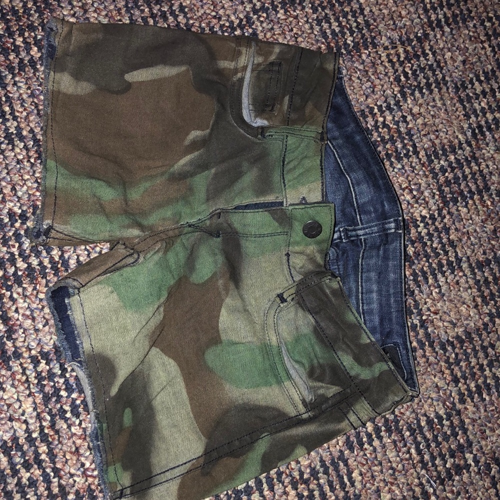 camo shorts
